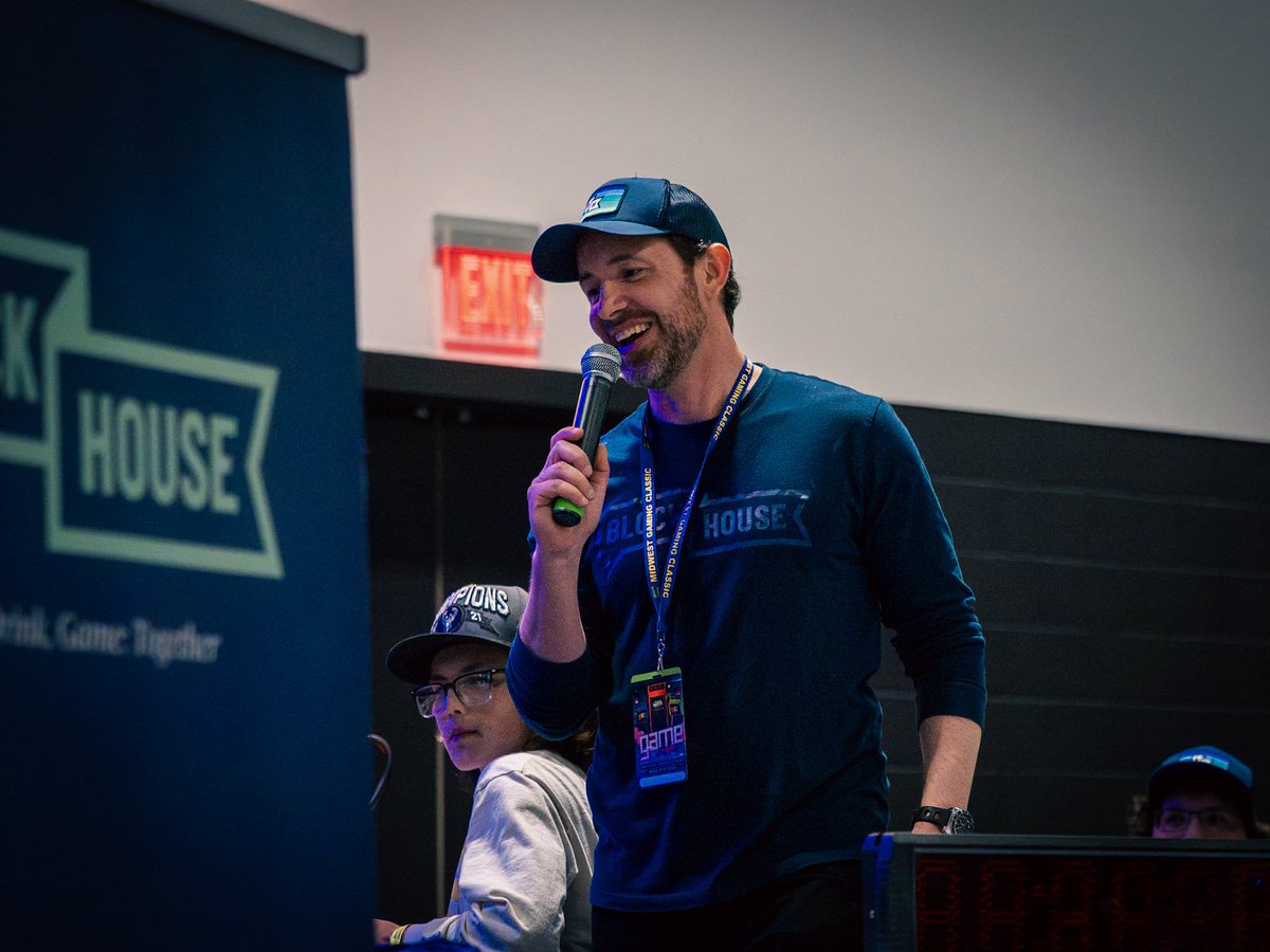 Block House tweet media