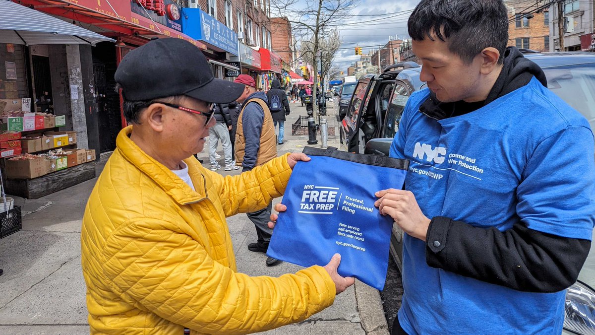 Question: Is NYC #FreeTaxPrep really free?

Answer: Yes! Last year, NYC #FreeTaxPrep filed more than 84,000 tax returns, saving New Yorkers more than $13 million in costly tax preparation fees!

If you earn $85,000 or less, file for FREE before April 15!

nyc.gov/TaxPrep