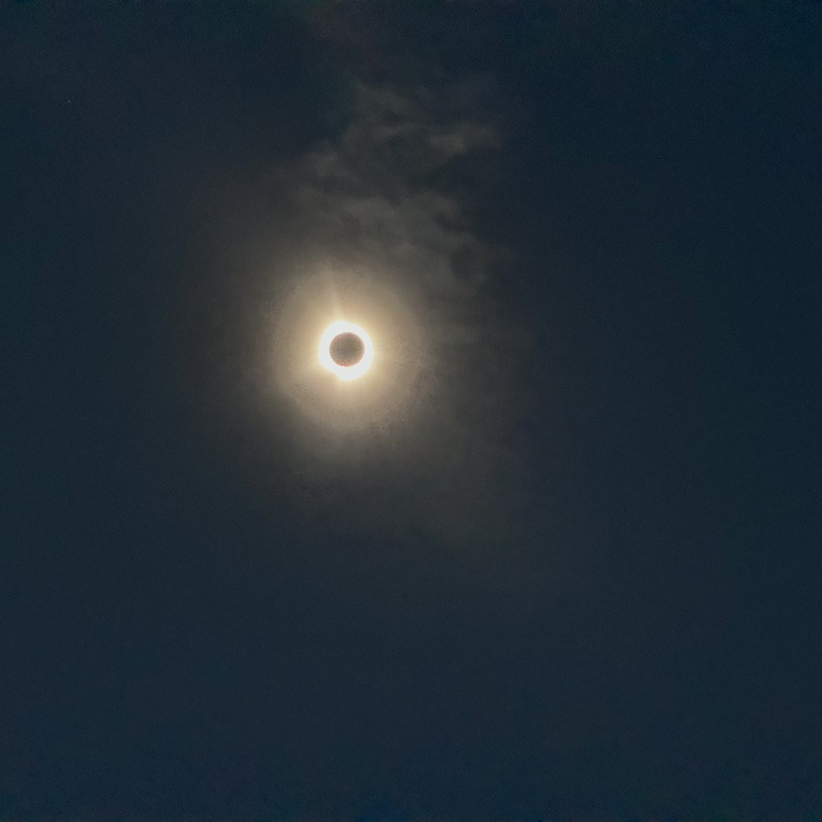 JakeM25's tweet photo. Big thank you to @Greensburg_IN! The town and its people made all of us eclipse visitors feel very welcome. The city obviously planned well ahead and everything seemed to run like clockwork. Couldn’t have asked for a better experience! https://t.co/F4nkttDLGM