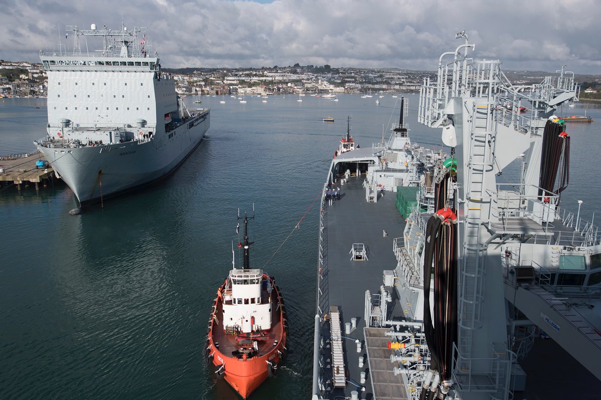 A fine article by @TomSharpe134 summarising the crisis engulfing the Royal Fleet Auxiliary that we have been chronicling for the last few years. archive.today/Lx5Sz