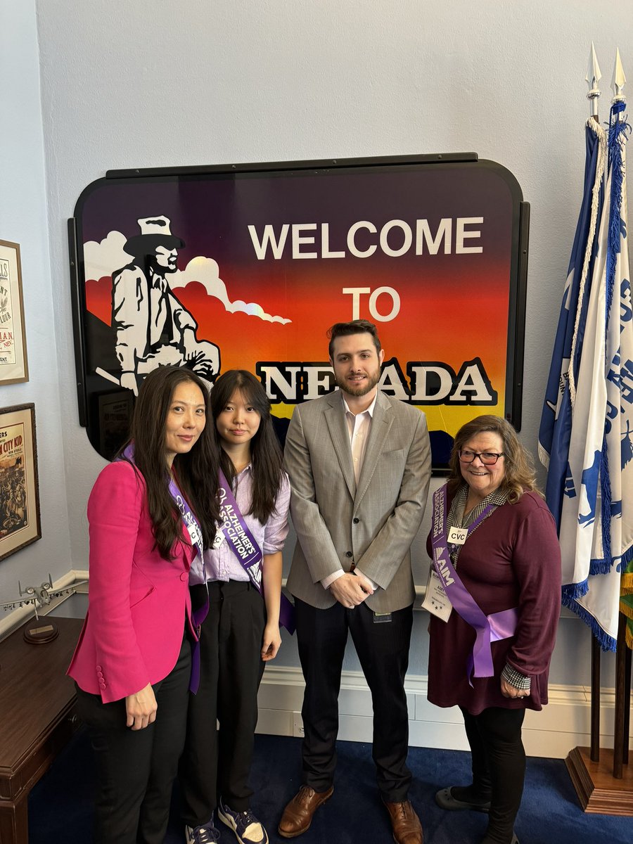 Jammin27Ben's tweet photo. With #BOLDact and #NAPAact reauthorizations, we will be able to continue to help the 54,900 Nevadans living with Alzheimer’s. Thank you, Richard, for passing on our asks to @MarkAmodeiNV2.
#ENDALZ #AlzForum https://t.co/uQb6grUagF