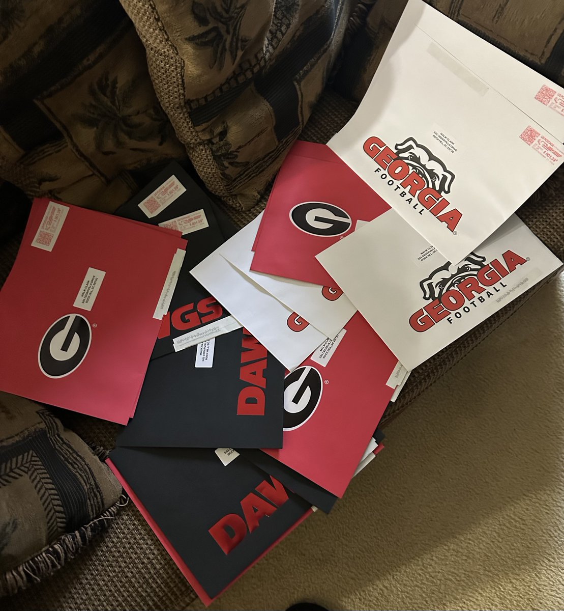 Thanks for the love from @GeorgiaFootball 💯 @CoachColey @KirbySmartUGA