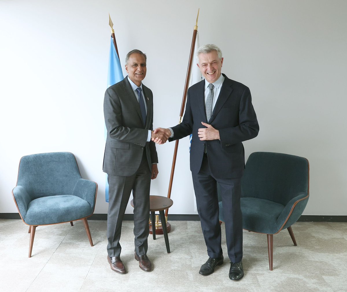 A much appreciated visit by @DepSecStateMR Richard Verma to our headquarters today. We discussed the indispensable support provided by the US to UNHCR and our close cooperation in addressing refugee and displacement situations worldwide. Photo @usmissiongeneva/Eric Bridiers