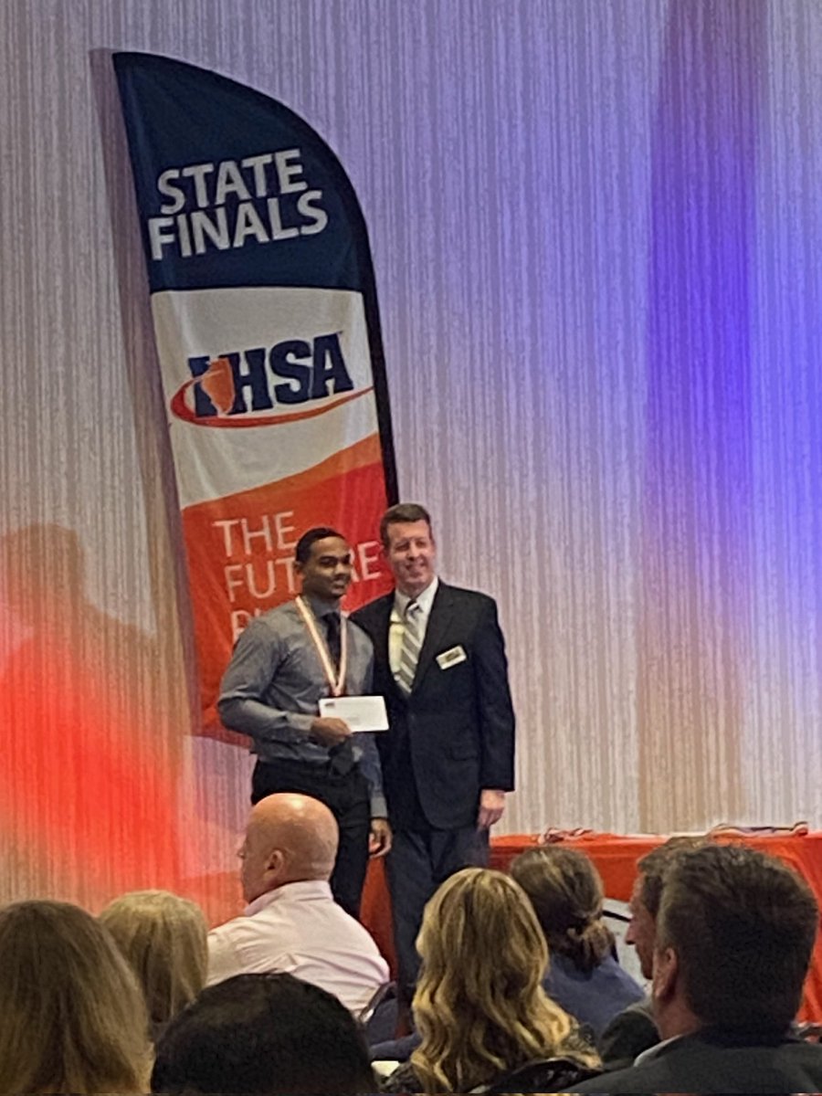 Congratulations to <a href="/NaudenRandall/">Randall Nauden2️⃣1️⃣</a> on a great accomplishment. We are very proud of you!

#WeAreBR