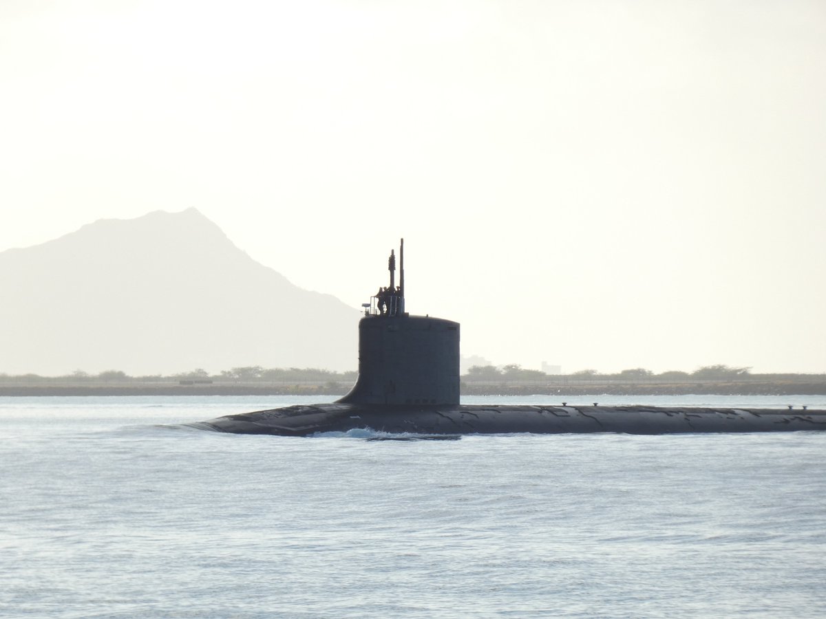 Virginia-class nuclear-powered attack submarine coming into Pearl Harbor, Hawaii - April 9, 2024 #virginiaclass