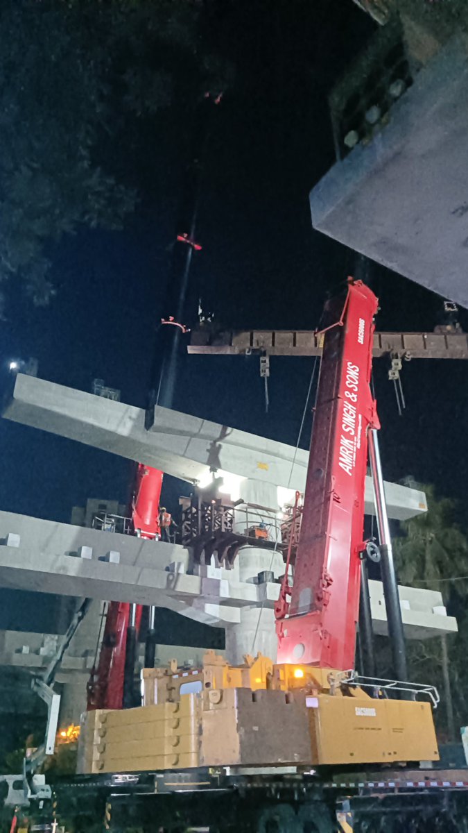 #Mumbai #metro #project #line 4 
PPC ERECTED