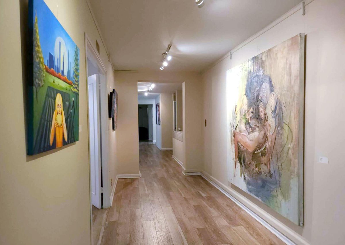 RomaniaNY's tweet photo. 🔜CLOSING SOON! “GODDESSES, AMAZONS, and MOTHERS” feat. visual artists #NanaAfya, #AngelaChina, #ChiaoHanChueh, #MarianaCromeyer, #HortensiaMiKafchin, #AnaMariaMorar & #EkatherinaSavtchenko. Join us for the closing event this Friday, April 12, 6:30 PM 👉https://t.co/Barw7uGg82 https://t.co/KVAiknnlDM