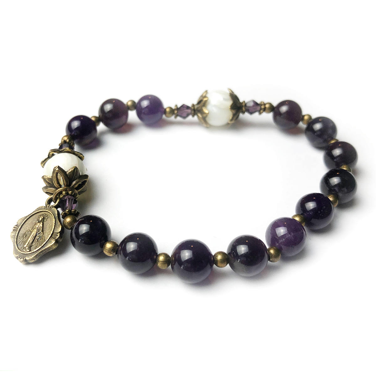 😍 Amethyst and Mother of Pearl Stone Rosary Bracelet. Shop Now.

Shop Now: christiancatholicshop.com/products/ameth…