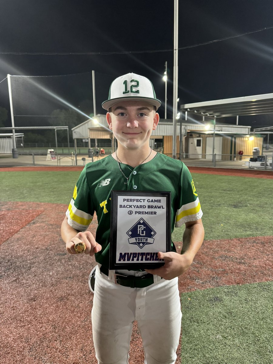 MarlaSonsel's tweet photo. πͺπΌ Perfect Game #MVPitcher & Backyard Brawl Champions ππΌ #WyattCole #TwelveTheWoodlands https://t.co/eEUuLFeM4D