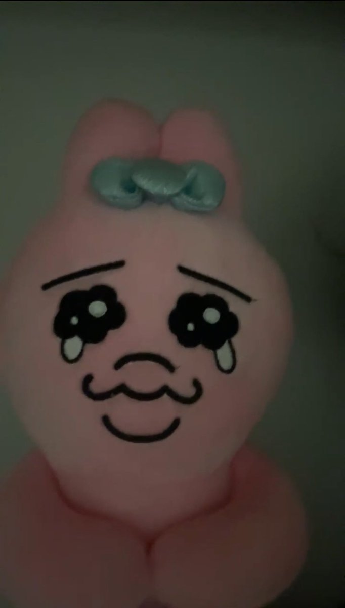 건욱이 보고 싶당🥺