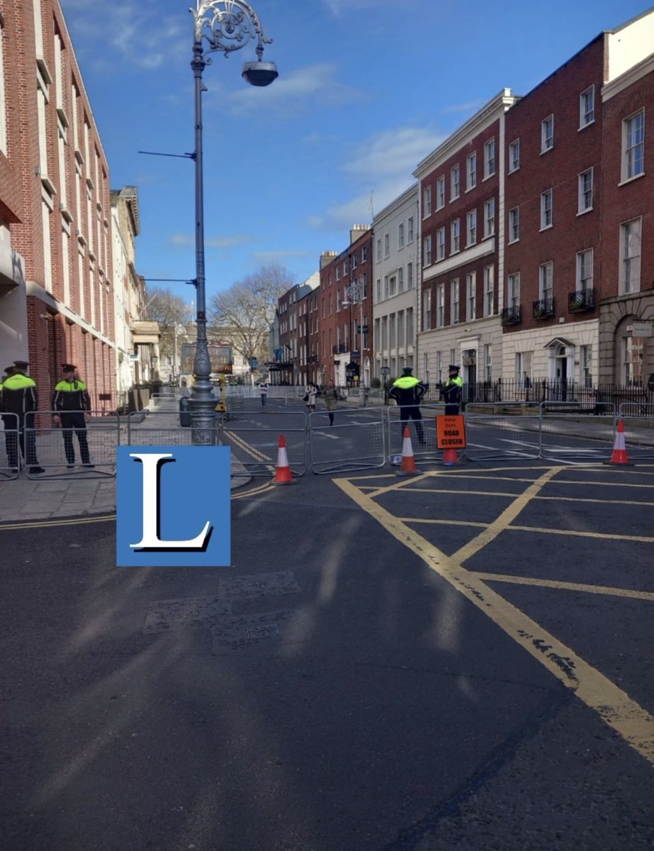 Complete indifference to Simon Harris becoming Taoiseach today 🙄 The Liberal went down to report but there would have been more interest if they’d changed the janitor in Leinster House😁 #SimonHarris #FineGael #Taoiseach