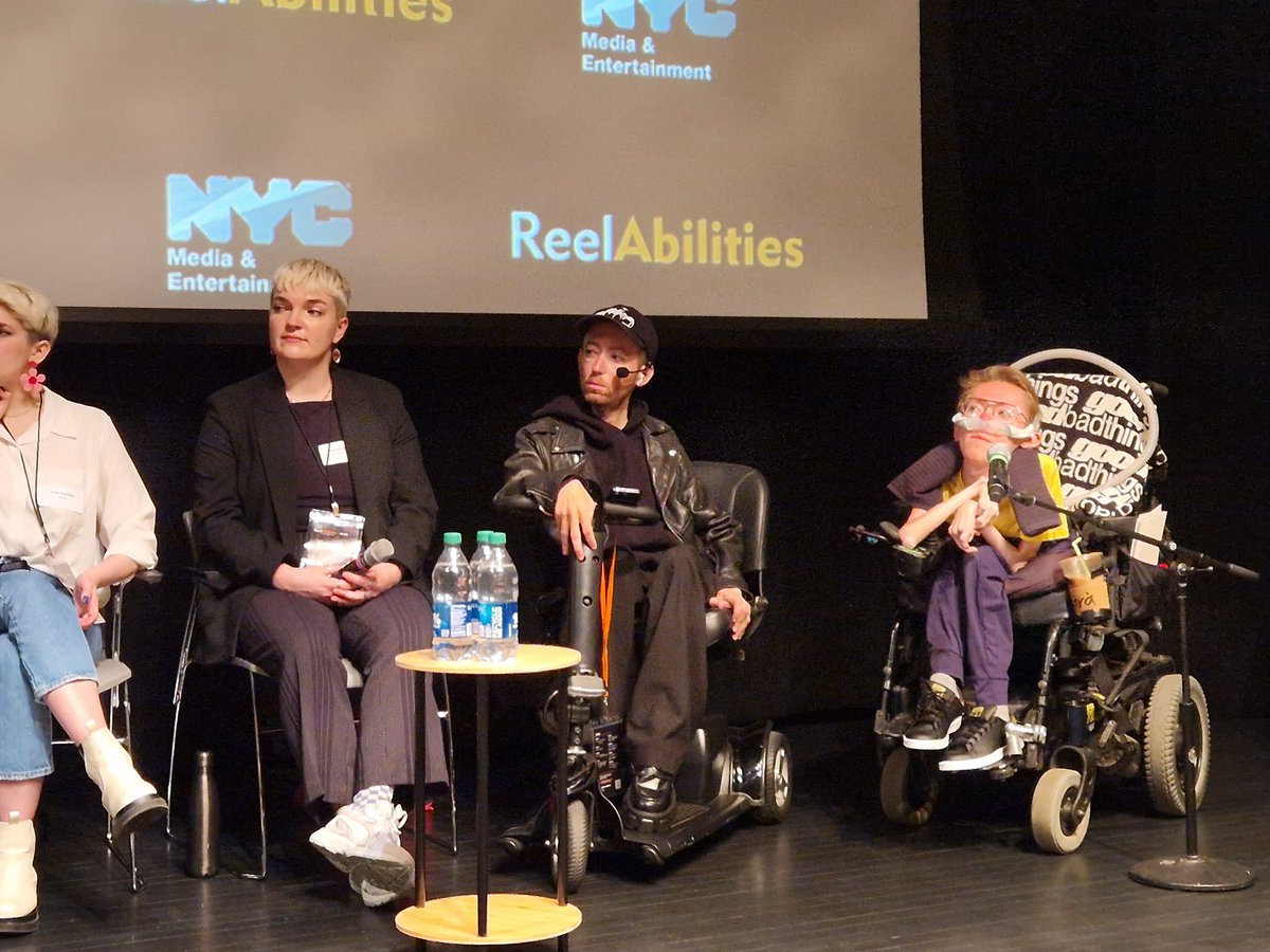 'They won't be distracting as long as they are part of the esthetic of the film'. Filmmakers of ReelAbilities talk accessibility in the industry. Some great examples on creative ways to include accessibility both on stage and screen. Coming up : pitches baby! 😍