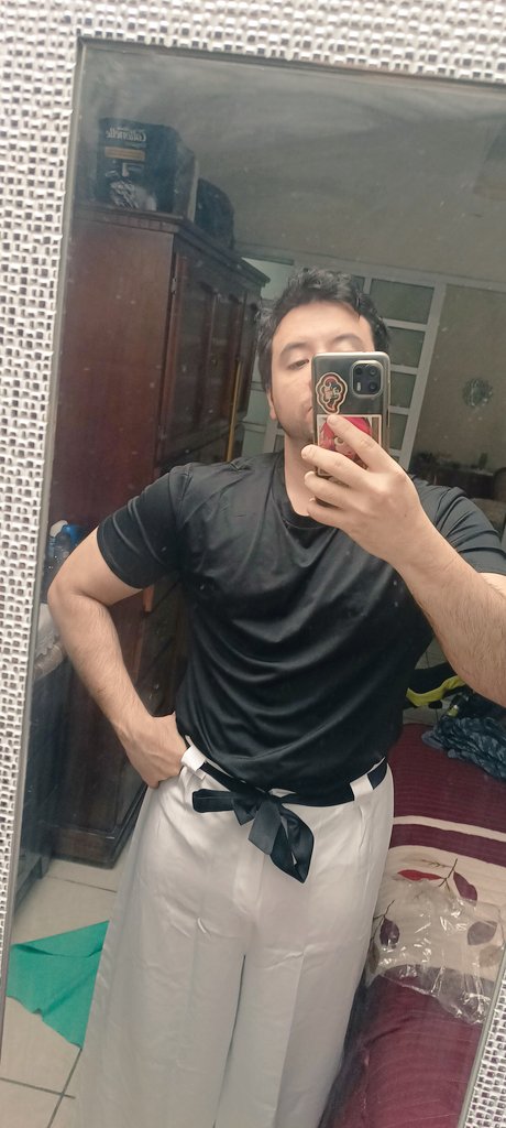 Wiizardo_'s tweet photo. Aquí está mi prueba de cosplay de Toji Fushiguro el chambeador
#TojiFushiguro #cosplayanime https://t.co/RzejWGk0rX