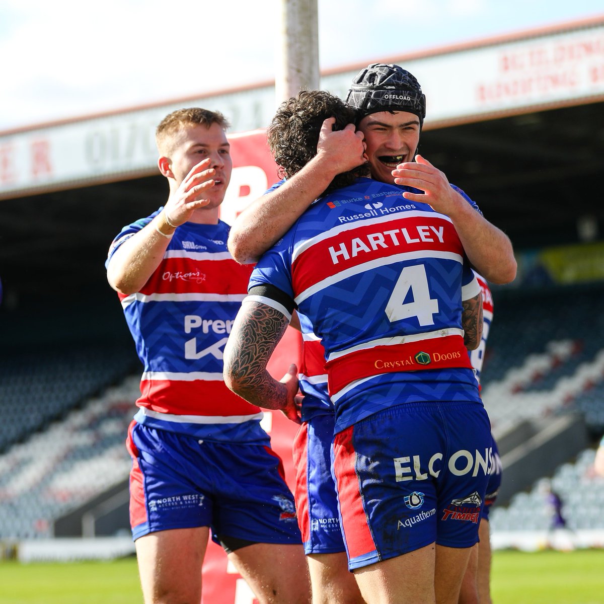 Stronger together 🐝✊

Join us this Sunday ➡️ pulse.ly/lnrkcst33d