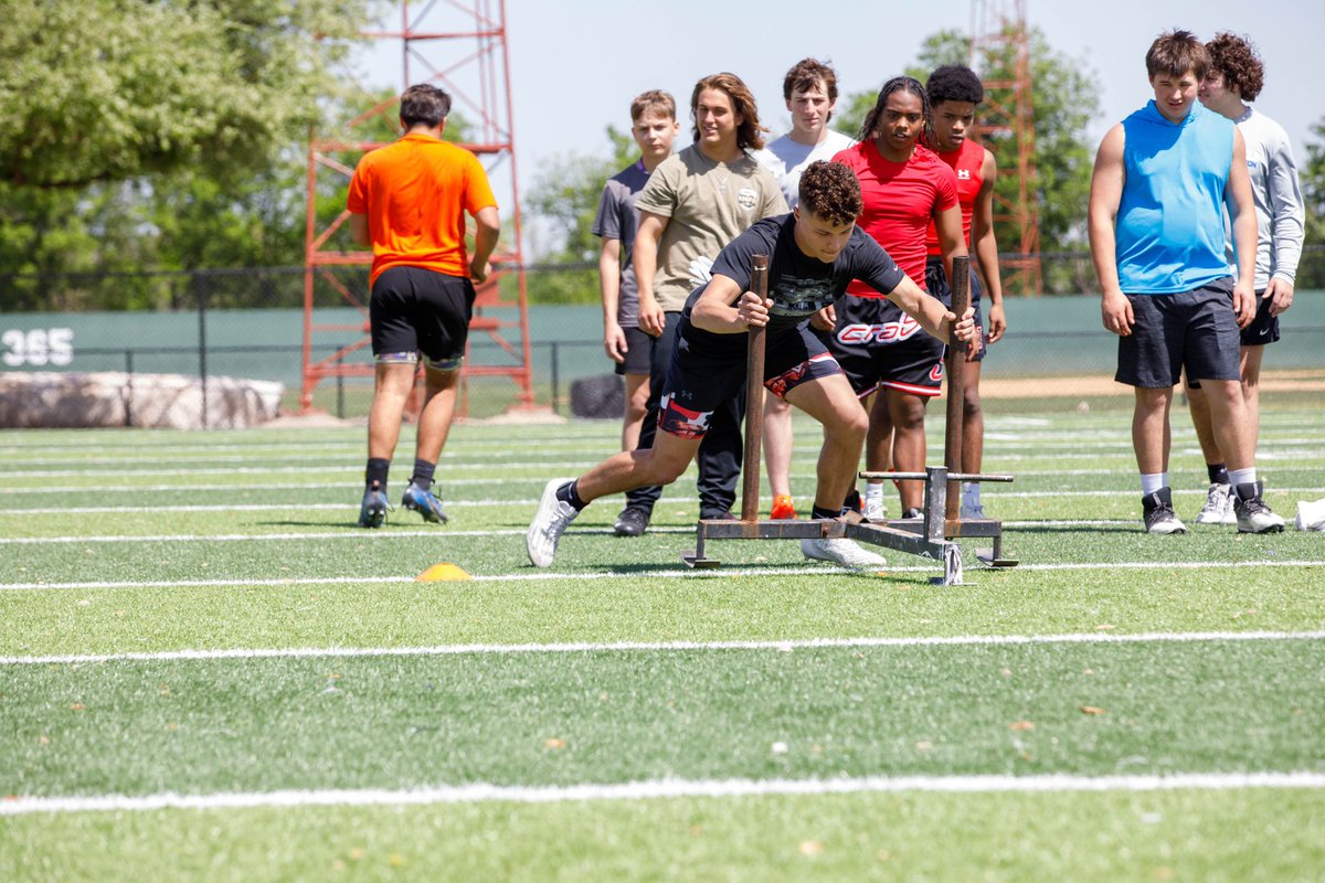 LB/DB CAMP ✅ Camp season is in full swing. Another great weekend full of vibes and work. #HOOYAH