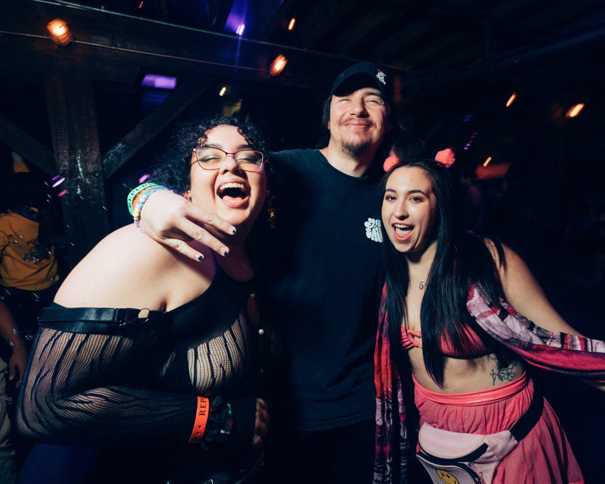 Level Up kicked things up a notch with Machaki + Wander this past weekend! Peep the full recap album on our FaceBook page NOW!

📸: <a href="/WhitnessThis/">_Wh|+n€$_+h|$™</a>