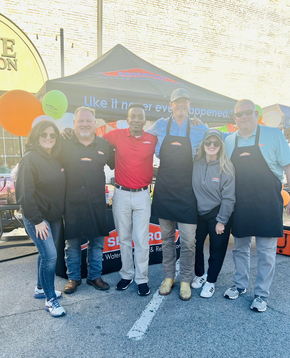 #TeamSERVPRO had a great time this past Friday night at Tupelo's 8th Annual Bud + Burgers 🍔💚🧡 #downtowntupelo #fridaynightfun #SERVPRO #communityevents #2024budandburgers