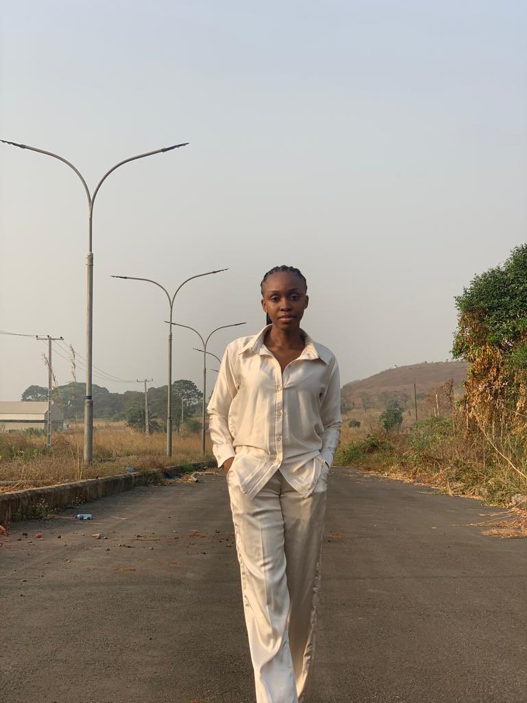 TeyceeCouture's tweet image. Feel Pretty, Feel Beauty 🥺.
.
Duchess Two piece set 😌 made by yours truly

#teyceecouture #twopieceset