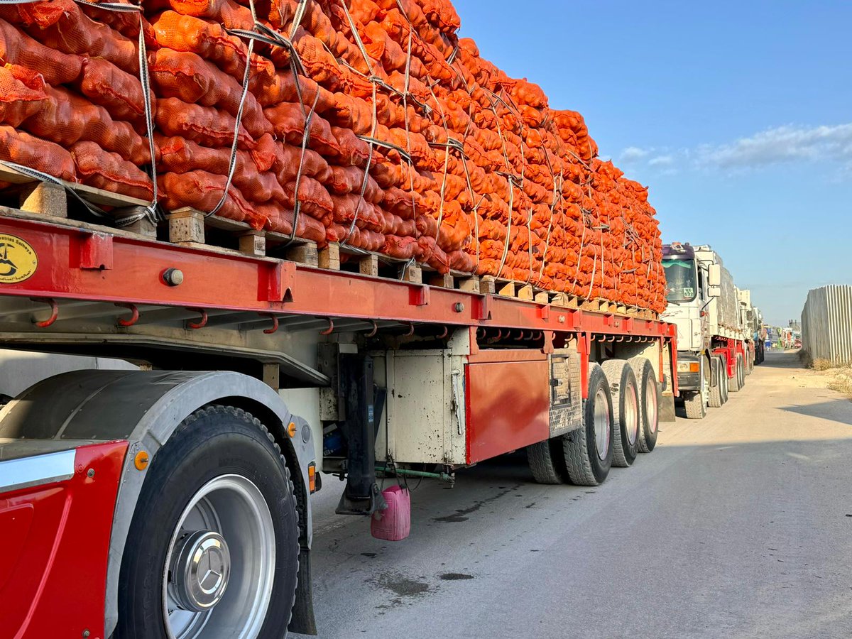 468 humanitarian aid trucks were inspected and transferred to Gaza today (Apr. 9). This is the highest number of aid trucks that entered Gaza in one day since the start of the war. More than 1200 aid trucks entered Gaza over the last 3 days.