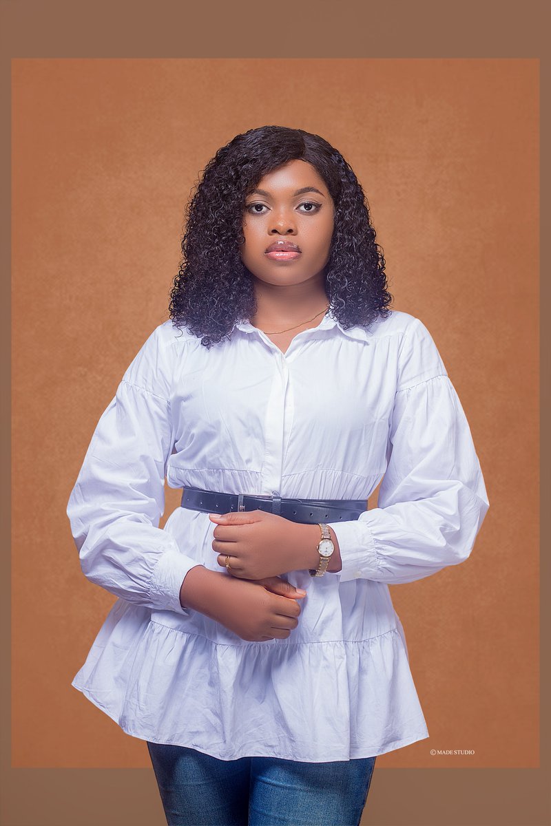 It's my birthday today and I am thrilled to share that I've released my first portfolio as a UI designer! 🎨✨

Your support means everything to me as I embark on this new journey.

You can check out my portfolio here: lnkd.in/diiu-8Za