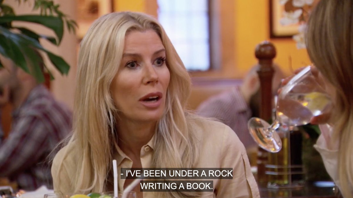 ✨Thrilled to announce that I am now represented by the incredible <a href="/hannah_strouth/">Hannah Strouth</a> at @greenburgerlit!! ✨