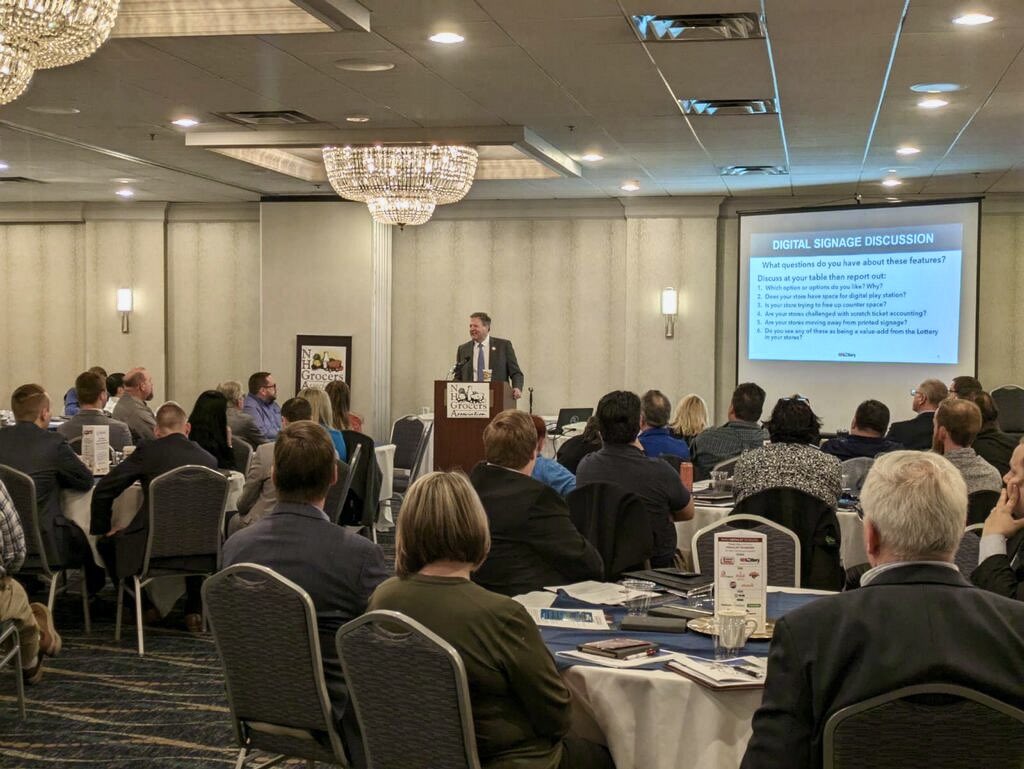 From the suppliers shelves to your kitchen table, the @NHGrocers Association is the backbone of New Hampshire's food industry. Glad to spend time with their membership - everyone from mom and pop stores, to bakeries, to supermarkets - during their annual meeting in Concord today.