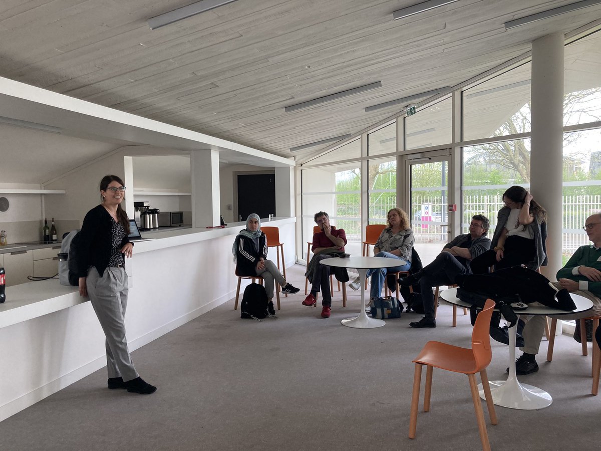 Toubin Celine (@toubinc) on Twitter photo Very inspiring afterwork seminar <a href="/gradSCPLille/">Graduate Programme Science for a Changing Planet</a> by <a href="/nadineborduas/">Nadine Borduas-Dedekind</a> from British Coulombia University. The trajectory to research is not linear. Great improvisation 👏 <a href="/nadineborduas/">Nadine Borduas-Dedekind</a> Very inspiring afterwork seminar <a href="/gradSCPLille/">Graduate Programme Science for a Changing Planet</a> by <a href="/nadineborduas/">Nadine Borduas-Dedekind</a> from British Coulombia University. The trajectory to research is not linear. Great improvisation 👏 <a href="/nadineborduas/">Nadine Borduas-Dedekind</a>