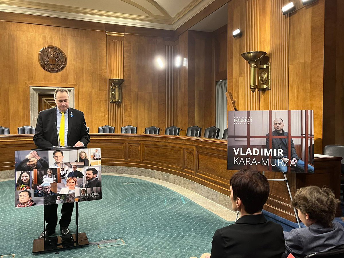 At an event marking 2 years since the unjust detention of @vkaramurza, Ambassador @SelgaMaris 🇱🇻emphasizes that we cannot allow impunity and countries must do everything in their power to achieve his release. Vladimir is not forgotten and we must not rest until he is free!