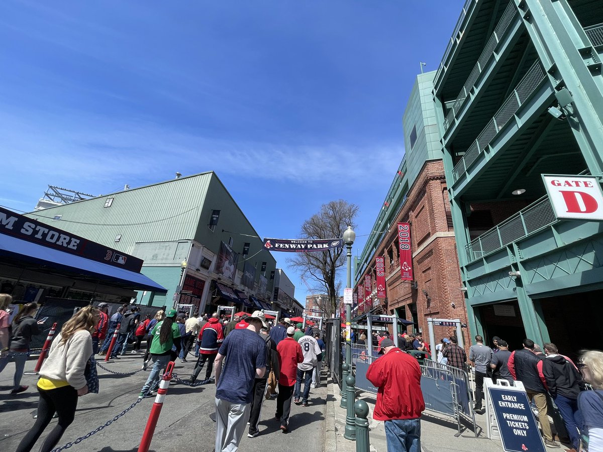 What an unbelievably perfect day for the Red Sox opener at Fenway ☀️⚾️