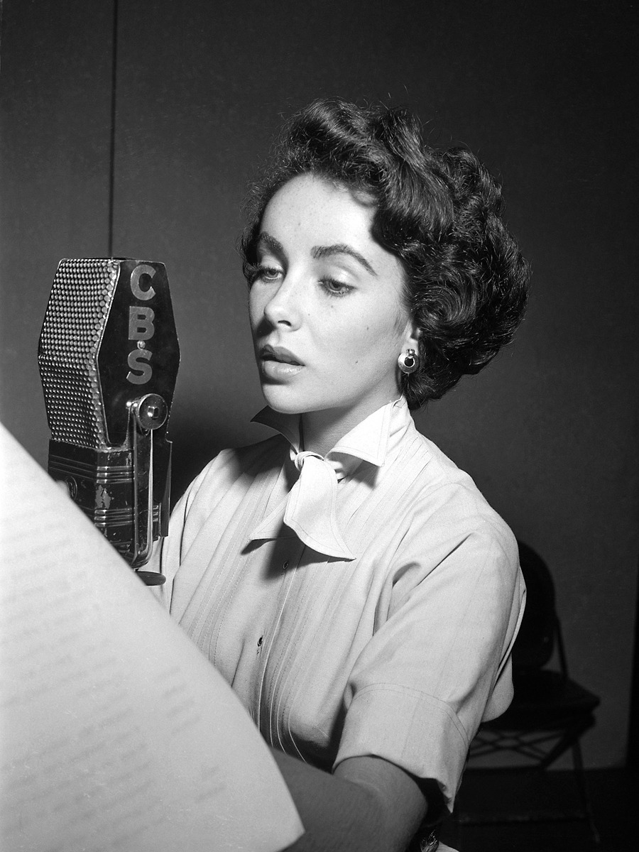 #ElizabethTaylor