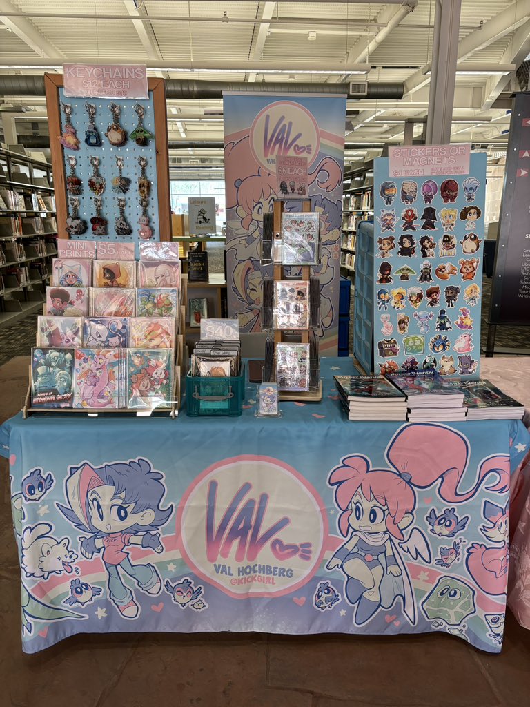 kickgirl's tweet image. I’m at CoyoteCon today at #cgcc!! Exciting day!