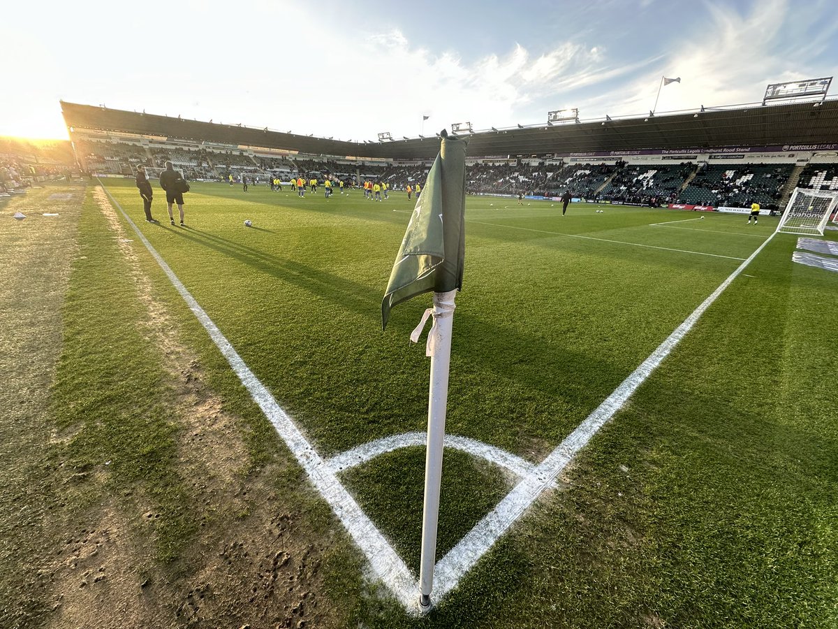 25 minutes to kick off at Home Park where @Argyle will look to move further away from the Championship drop zone as they take on @QPR