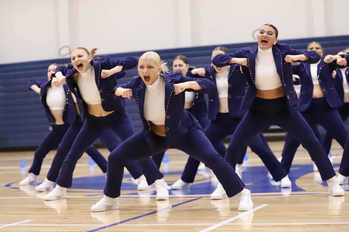 A late night departure to Florida for Triton Dance, but not before giving #TritonFans a glimpse of the routines they’ll perform at nationals in Daytona Beach! Represent the #TritonBlue! 💙🔱 Images at facebook.com/iowacentral #TritonNation #TritonsStandTall #TritonExperience #ICDT