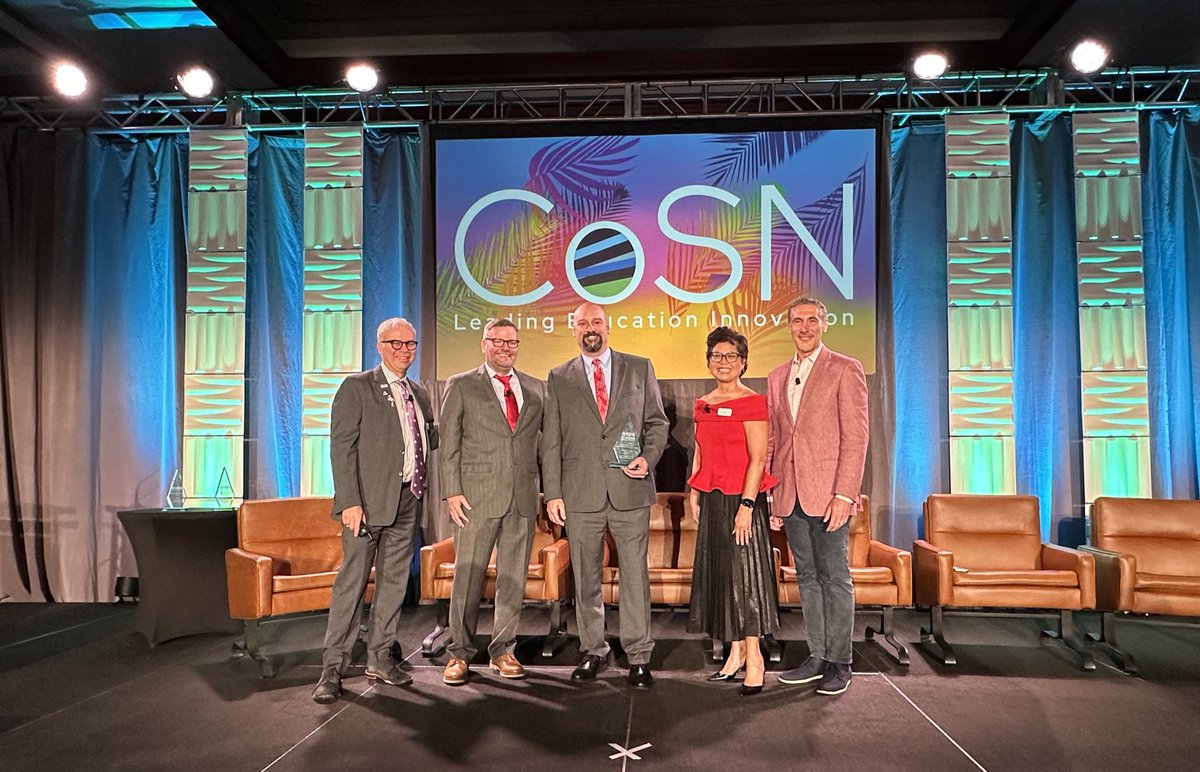 Congratulations to our Superintendent @NaglersNotions for being named the 2024 @CoSN and @AASAHQ EmpowerED Digital Superintendent of the Year. Mike is truly a transformative leader‼️ #MineolaProud Check out the video 👇🏼👇🏼👇🏼 youtu.be/MRP_Cl3VlzE