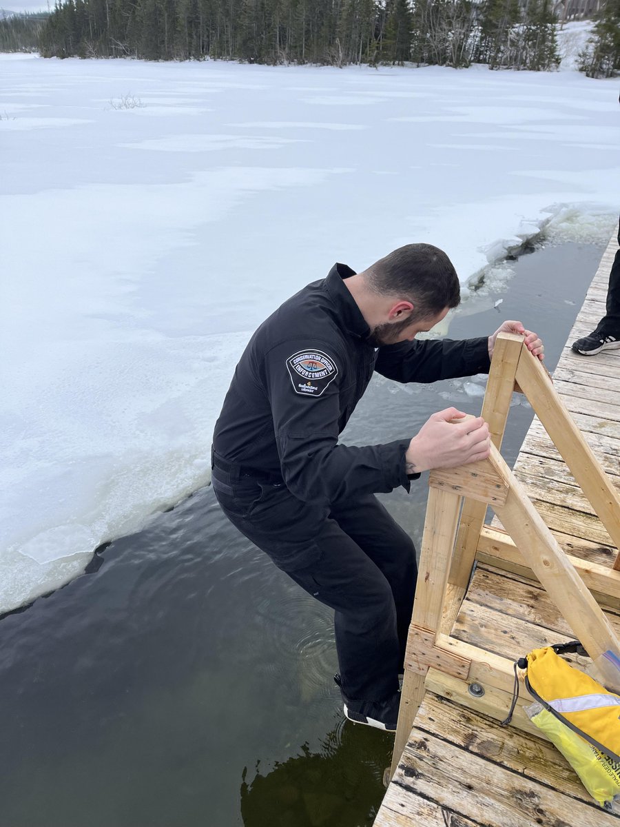 Resource Enforcement Officers Young, Russell, & Gill along with law enforcement colleagues recently braved the chilly water in Massey Drive as part of the Law Enforcement Torch Run Polar Plunge in support of Special Olympics NL. #GovNL @NLLETR @SpecialONL