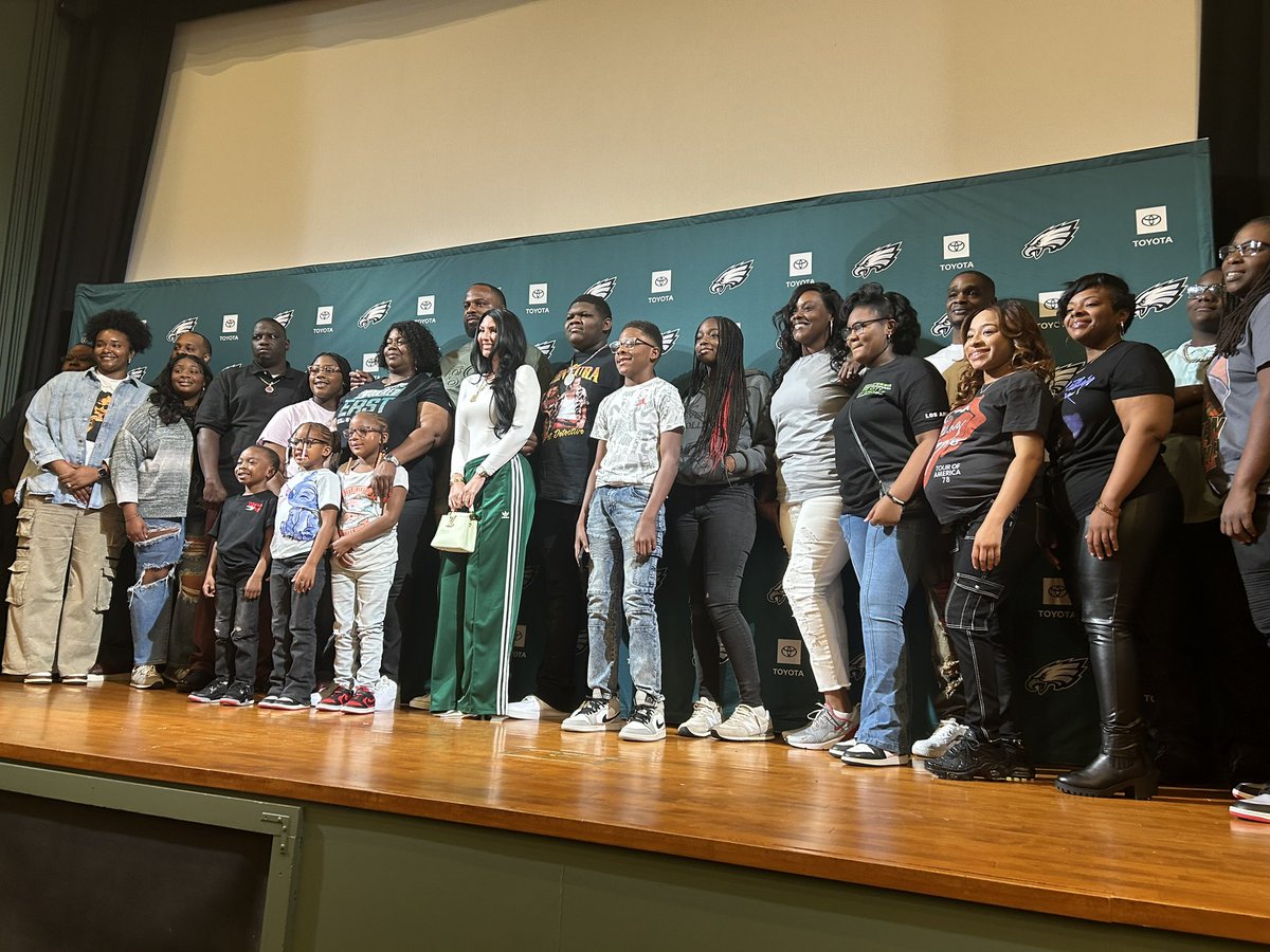 Fletcher Cox and his entire family as he calls it a career for the Birds