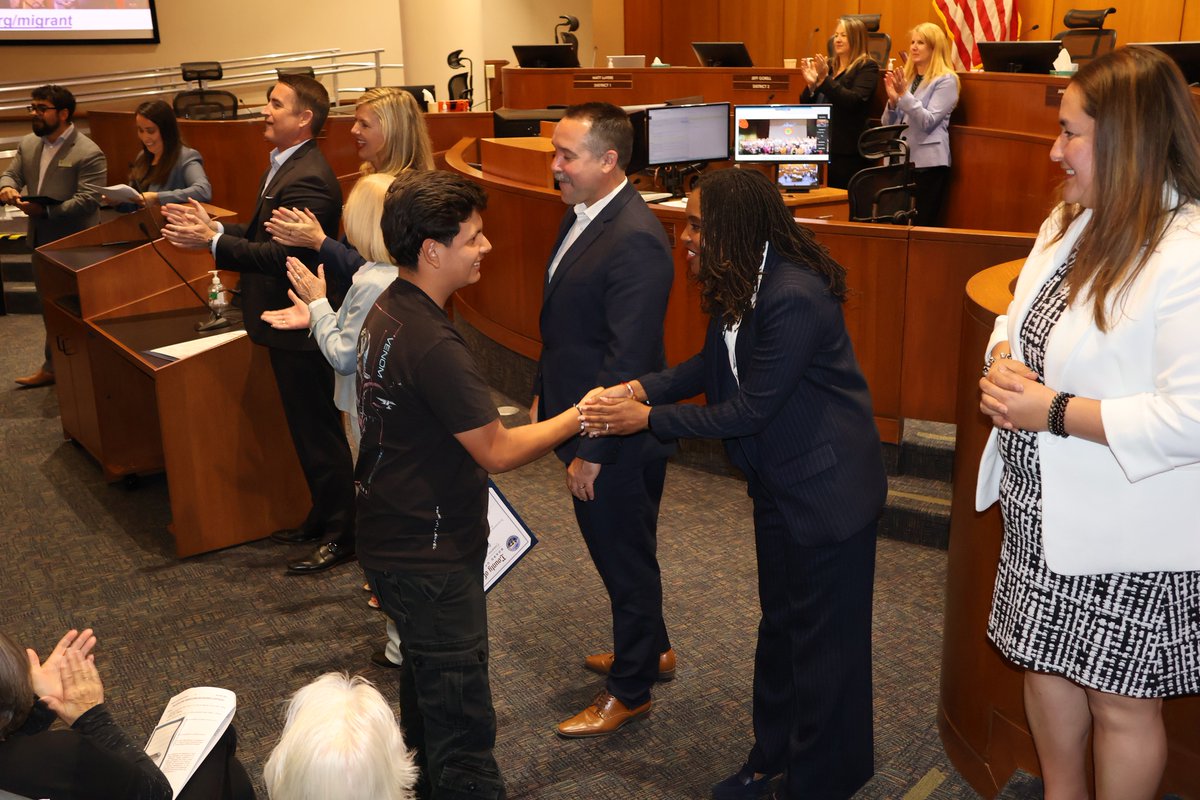 Congratulations to the amazing students honored today by Ventura County Supervisor Vianey Lopez and the entire Board for their participation in the VCOE Migrant Education Program Speech and Debate Tournament! @CountyVentura