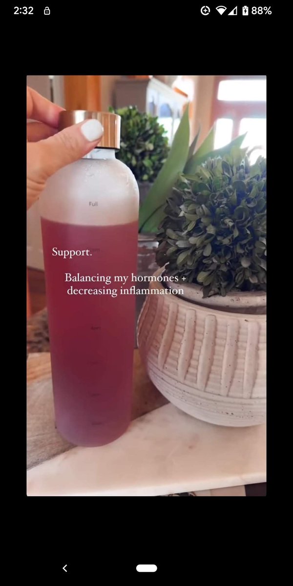 I don't go a day without this wonderful pink drink.
#hormonesupport #bloodsugar #GutHealth #energy #inflammation