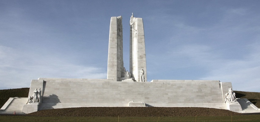 At @LambtonCollege we recognize Vimy Ridge Day, a momentous day in the history of Canada's military and the history of the world. Lest we forget the tremendous bravery, commitment, and sacrifice of our military members and their families - past, present, and future.