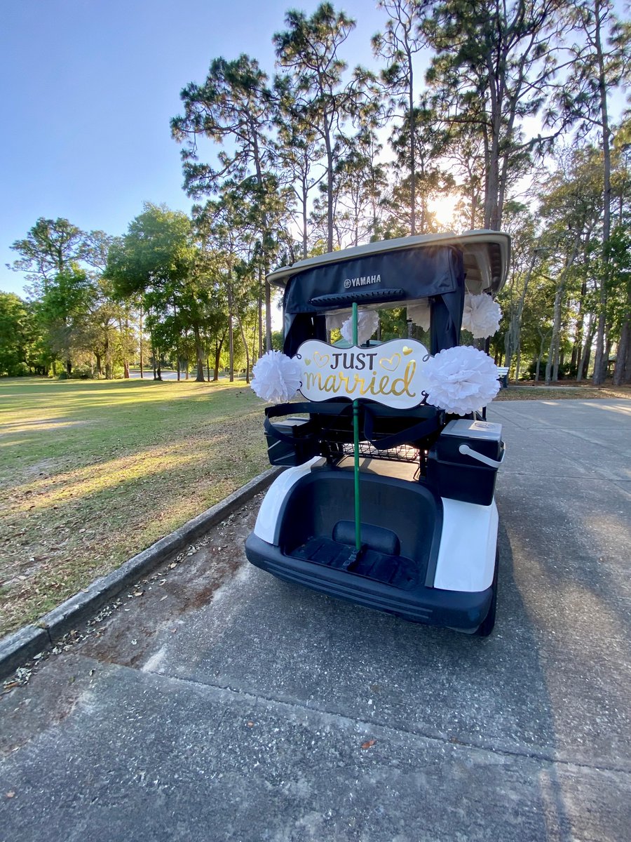 Getting married at a golf course? It only makes sense that your getaway car would be a golf cart