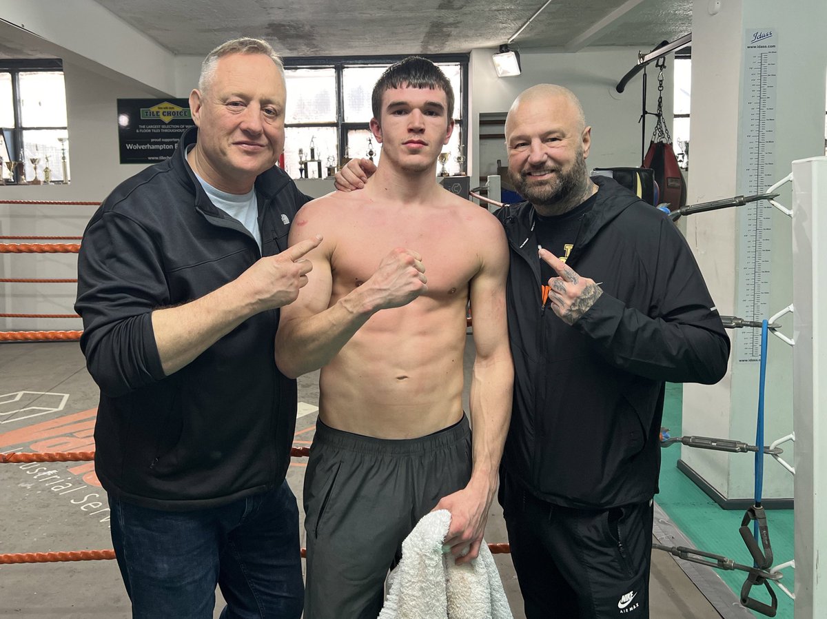 Scott Murray (@scottbarsport) on Twitter photo Cannock’s big Middleweight prospect <a href="/OllieCooper21/">Ollie Cooper</a> looking sharp tonight under the watchful eye of trainer RichieCarter at his Wolverhampton Boxing Club.
Ollie fights later this month on our Open Show in The ‘Nock on Sunday 28th April <a href="/ThePremierSuite/">The Premier Suite</a>
Followed by the next Cannock’s big Middleweight prospect <a href="/OllieCooper21/">Ollie Cooper</a> looking sharp tonight under the watchful eye of trainer RichieCarter at his Wolverhampton Boxing Club.
Ollie fights later this month on our Open Show in The ‘Nock on Sunday 28th April <a href="/ThePremierSuite/">The Premier Suite</a>
Followed by the next