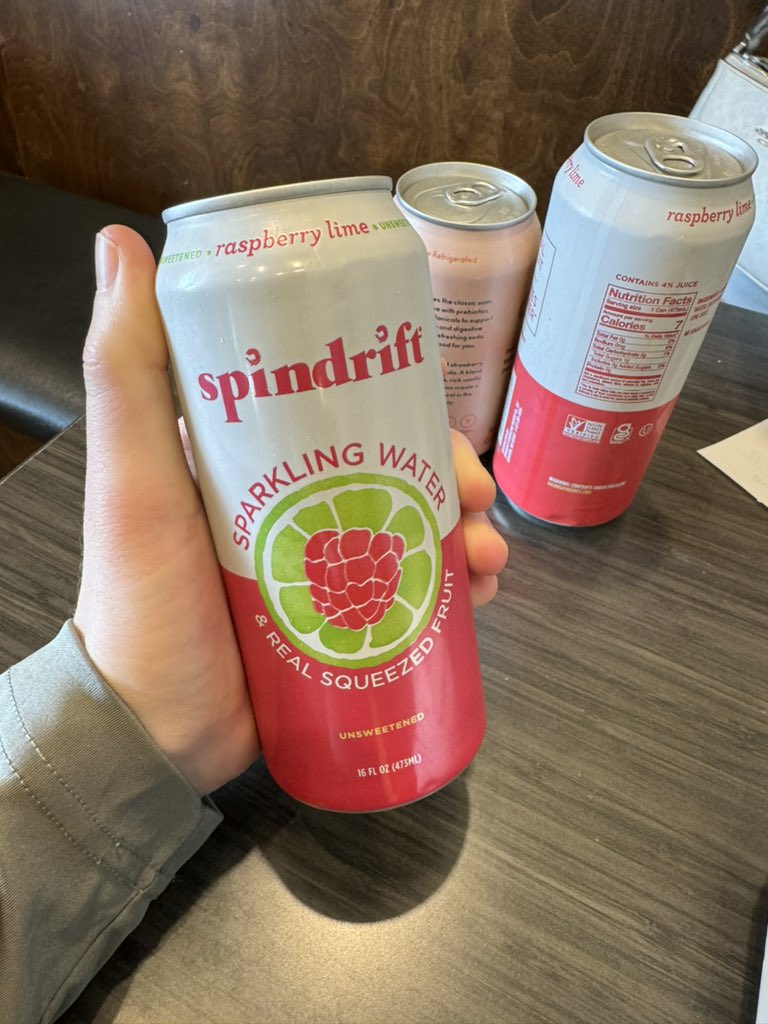 THEY MAKE TALL BOY SPINDRIFTS? 16 oz of that sweet raspbussy lime???? We are so back