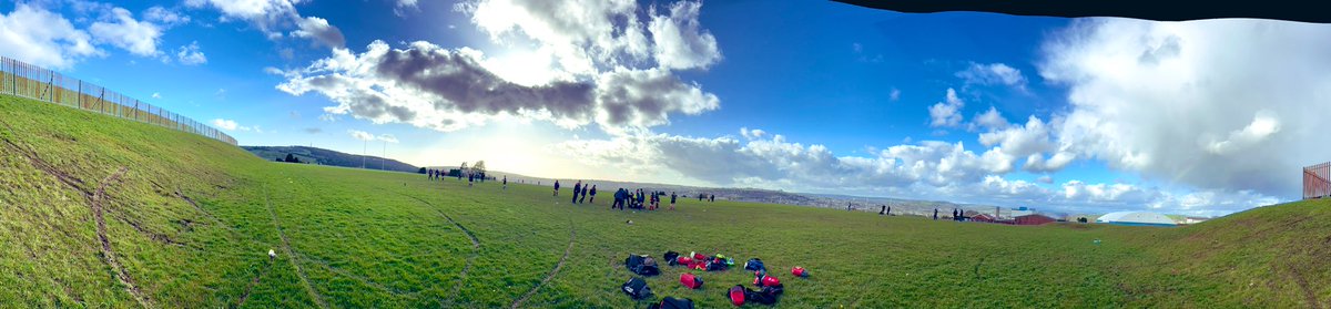 Amazing views across Swansea tonight ❤️🖤🏉