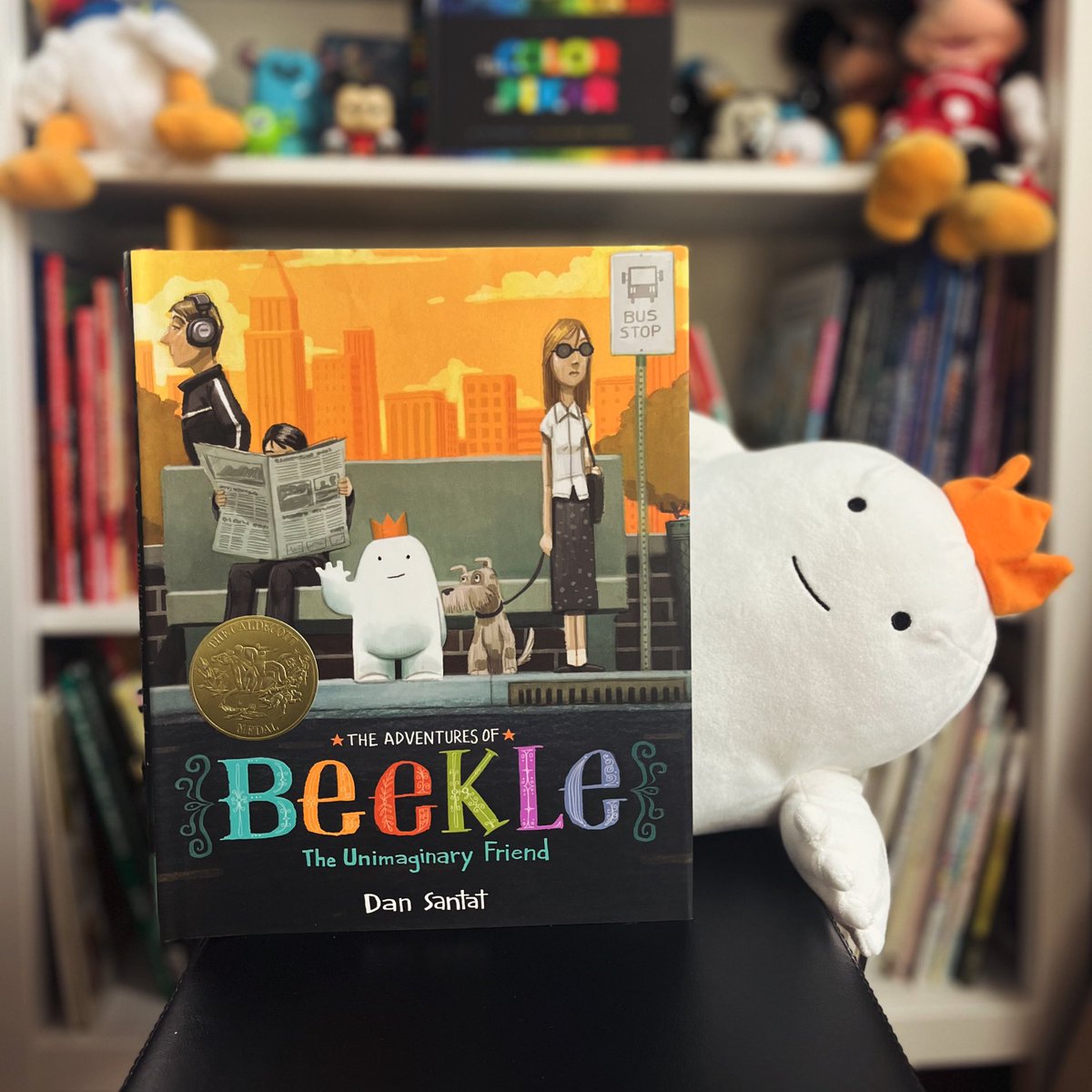 Happy 10th anniversary to one of my absolute favorite picture books: BEEKLE by @dsantat ✨🙌🏼 If you haven’t read it, go read it. If you have? Read it again. It’s perfect in every way 💛