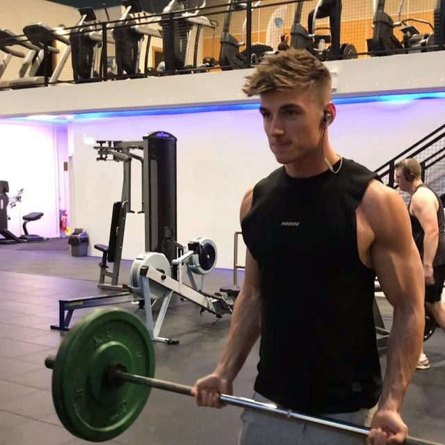 Asher4ester's tweet image. 