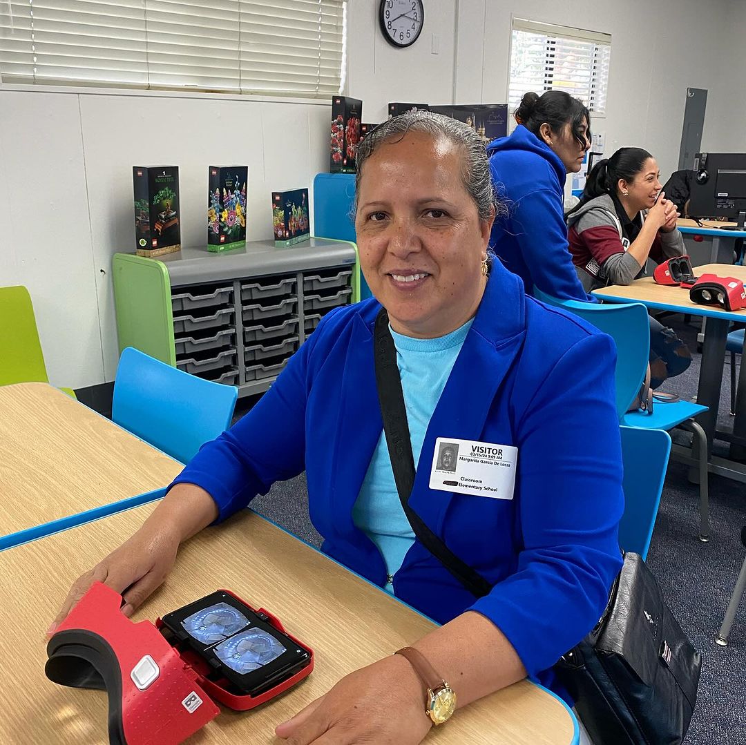 #Repost - @sausdsava - ✨ Today, we explored VR & Social Media Safety with @carverk5_sausd and @heroes_elementary_sausd. #WeAreSAUSD #SAUSDBetterTogether #SAUSDGraduateProfile