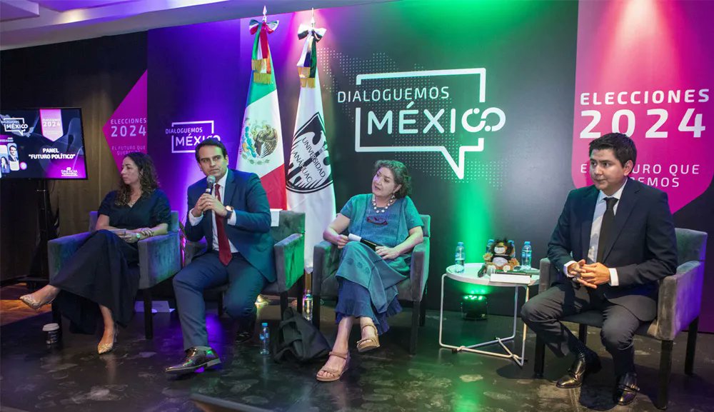 #SomosAnáhuac Durante el panel 'Futuro político', especialistas, legisladores, investigadores y consultores discutieron los desafíos de la democracia, la participación de los jóvenes y las mujeres en la política, entre otros temas 🙌🏼
#DialoguemosMéxico 
bit.ly/4cNrv9D