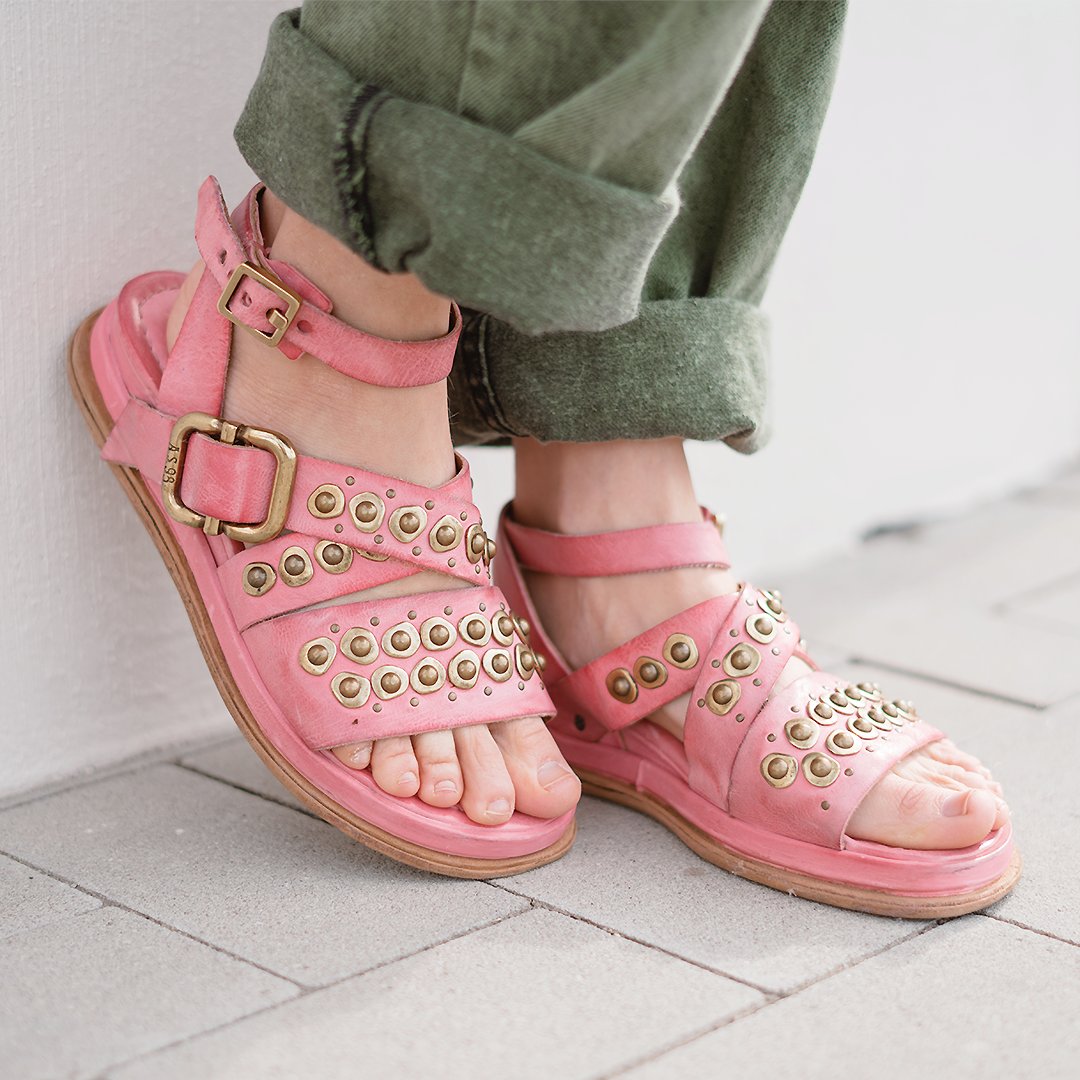 More is more in the bold Schneider Sandal! 🖤 #as98 #schneider114367 as98.net/schneider.html…