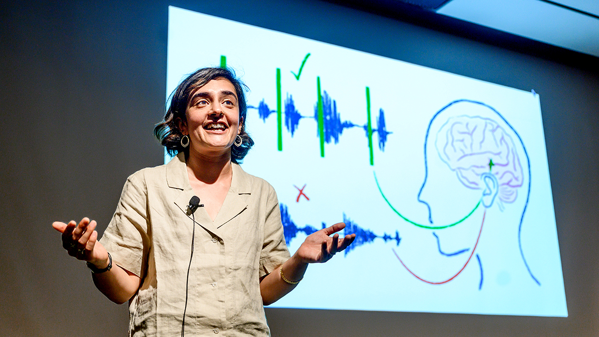 Congratulations to @ChangLabUcsf member @bhaya_ilina on winning first place at this year’s #UCSFGradSlam! 🎉 Her talk was about how part of understanding language lies in the human brain’s ability to figure out where one word starts and the next begins: ucsf.edu/news/2024/04/4…