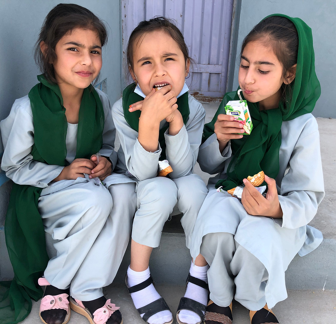SusanAnnDavis's tweet photo. The 2024 school year is underway at Zabuli Education Center and K-6 grade girls are starting studies! There are ways that you can help too, by sponsoring a student which provides her w/one year of education, supplies, &amp; more. Life changing support. @RaziasRayofHope @Mamarazjan https://t.co/qy8Q5s9jAu